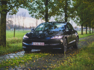 bedford electric cars, tesla, nissan, chevrolet, about evs